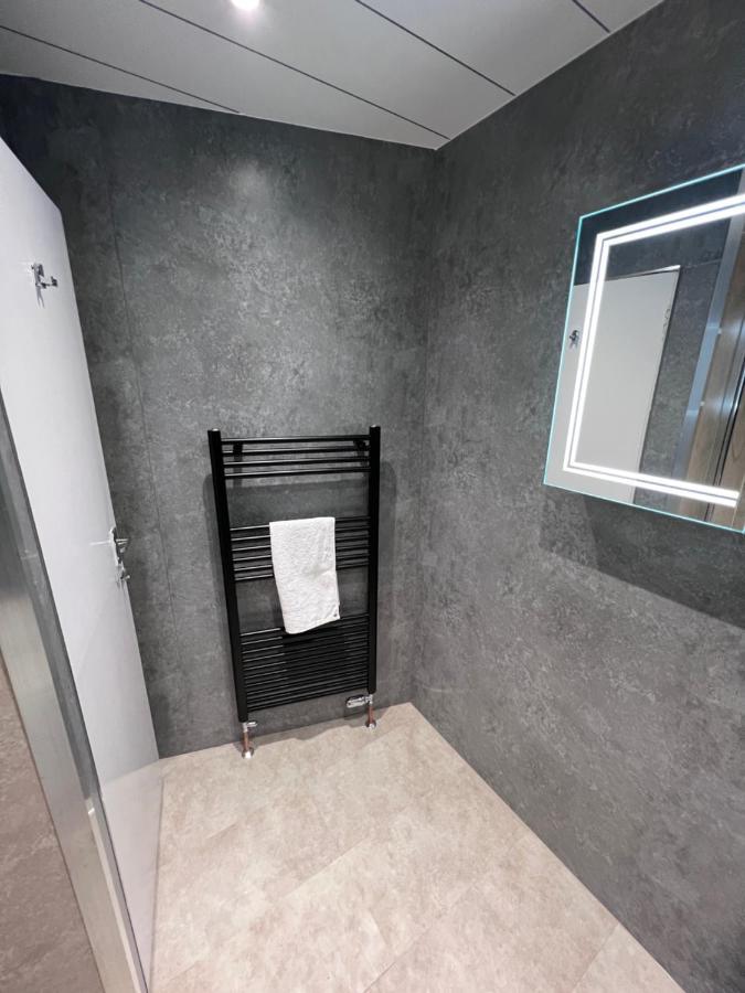 Crags View Apartment On The Royal Mile 에든버러 외부 사진